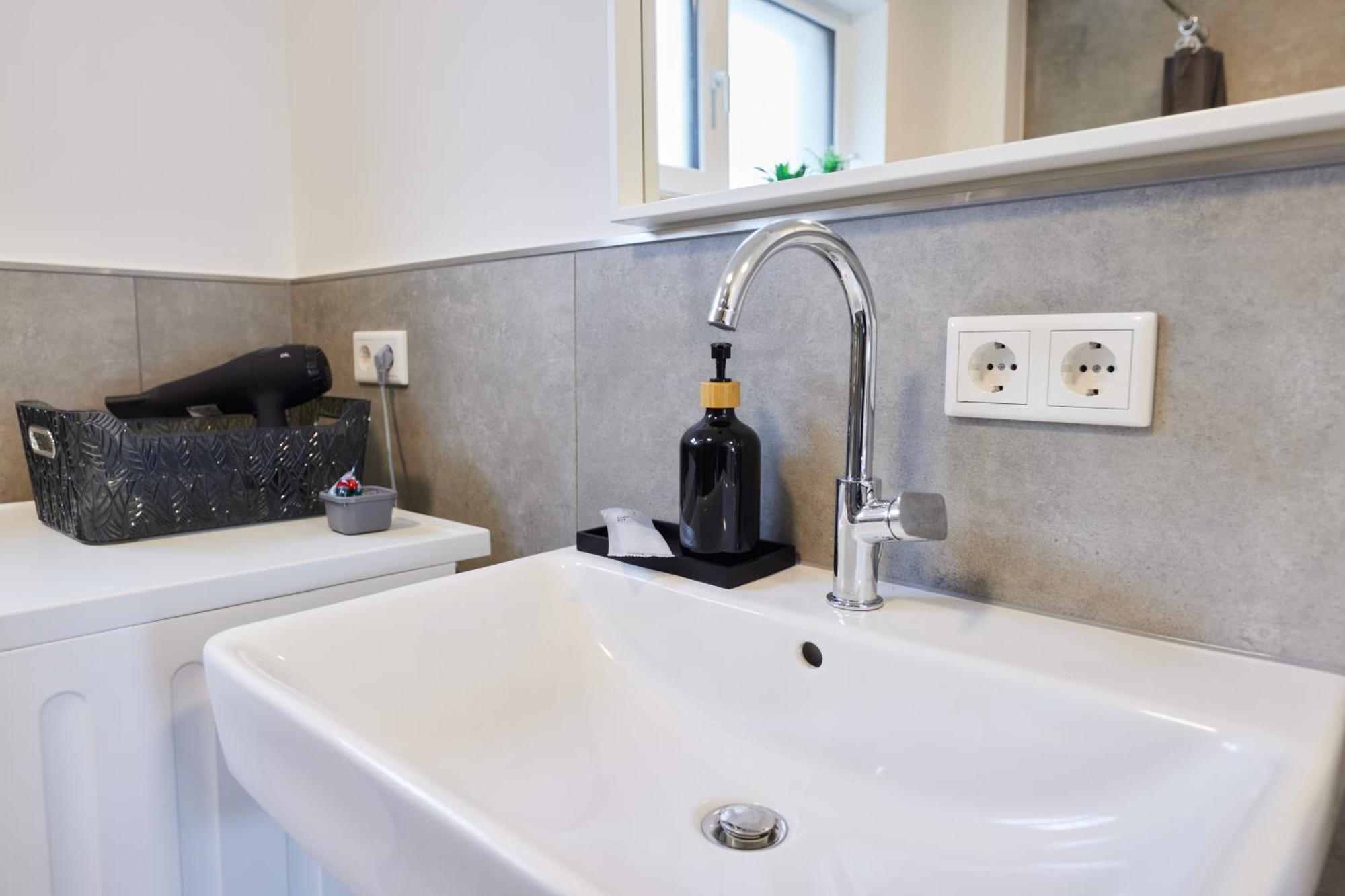 Homeme 2 I Zentral I Netflix I Kueche I Parkplatz I Kliniknah Bad Oeynhausen Exteriör bild